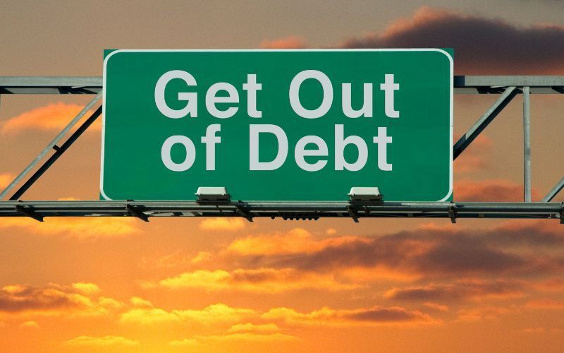 How To Get Out of Debt With Low Income