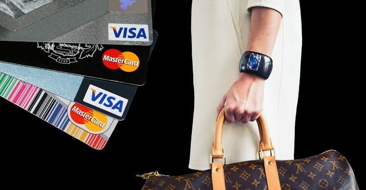 Should You Use A Credit Card For Everyday Purchases?