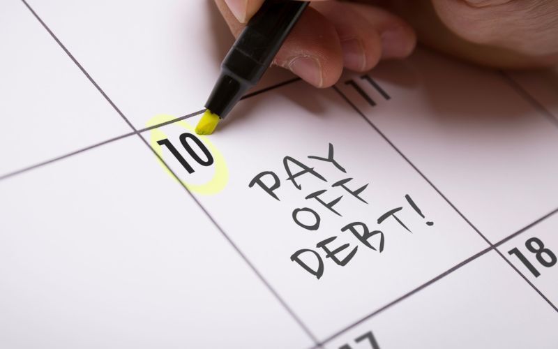 The best way to pay off credit card debt on a tight budget