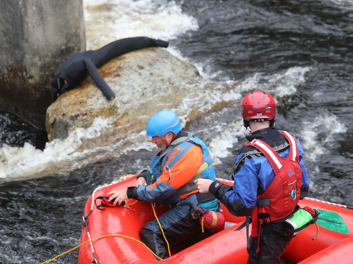 Rescue 3 training at The National White Water Centre