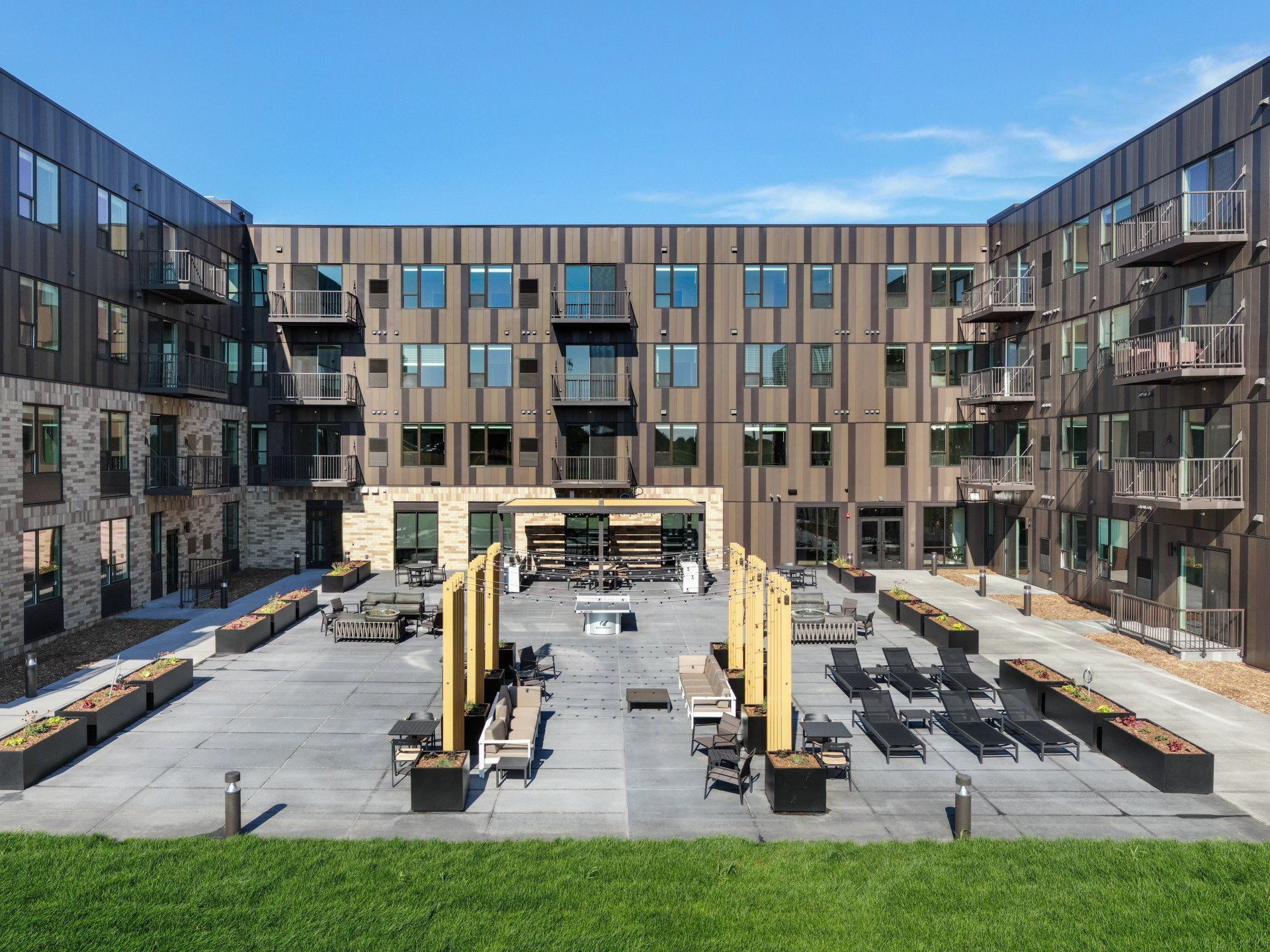 Gallery Fredrik Apartments Rogers, MN