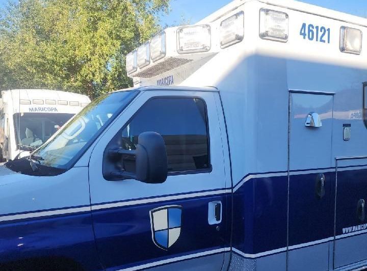Truck Windshield — Phoenix, AZ — Frontier Auto Glass Truck Windshield — Phoenix, AZ — Frontier Auto Glass