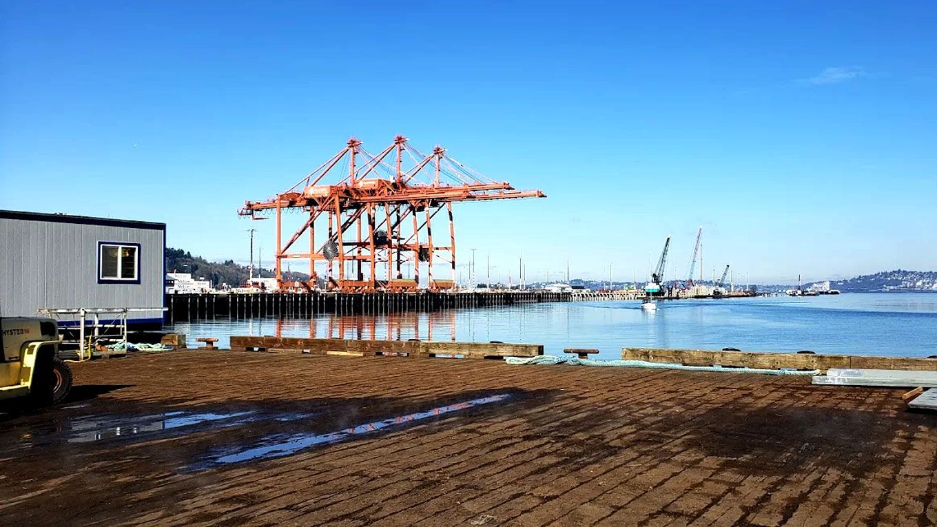 pacific termiansl waterfront location