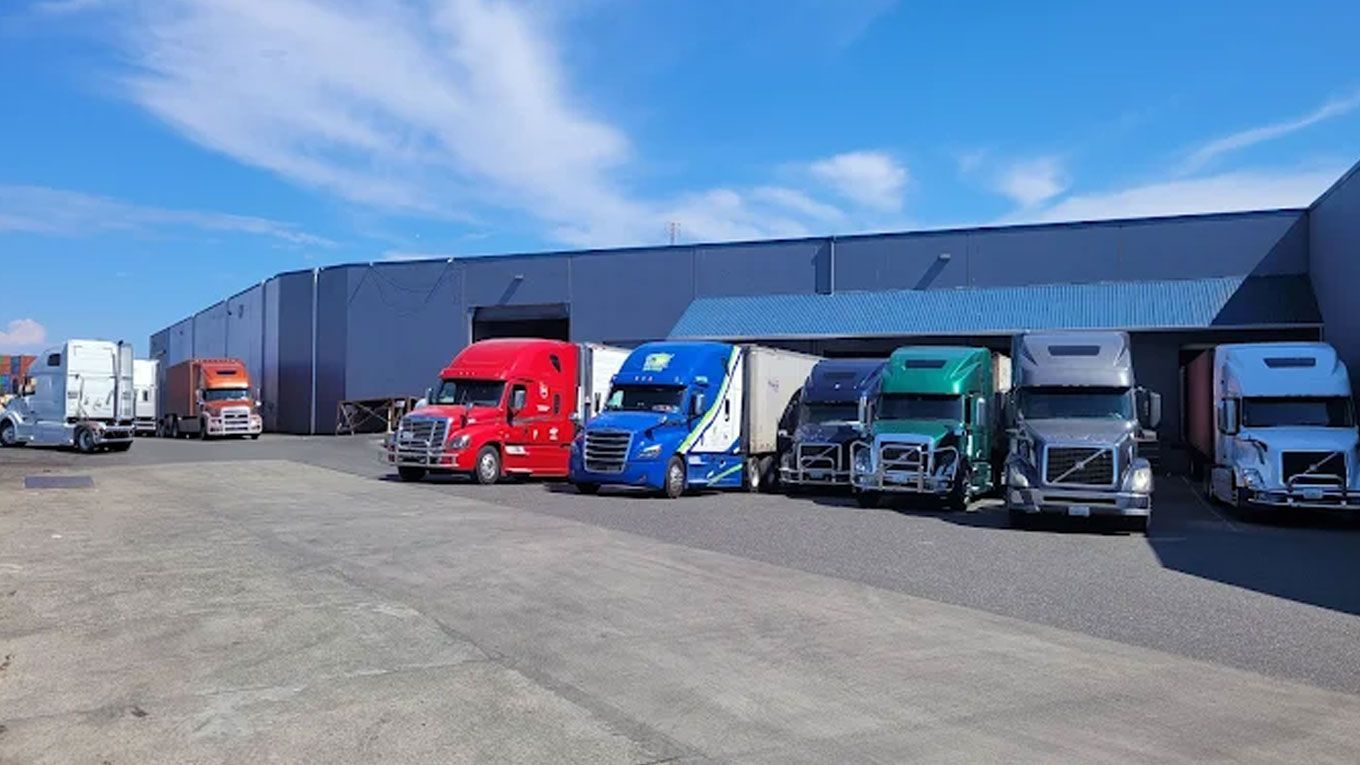 Truck loading and devanning pacific terminals port of seattle
