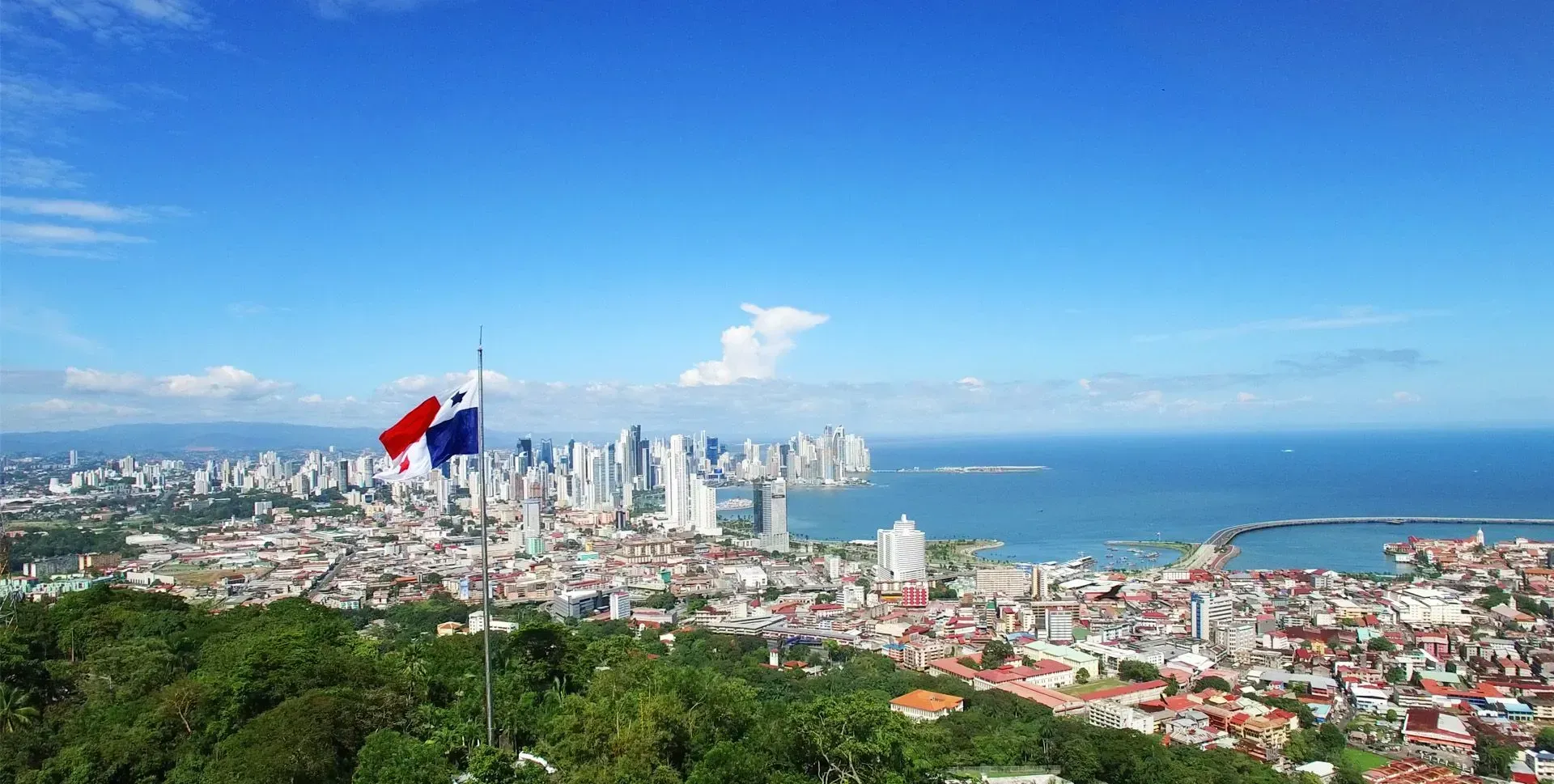 How to Obtain Panama Citizenship as a Foreigner