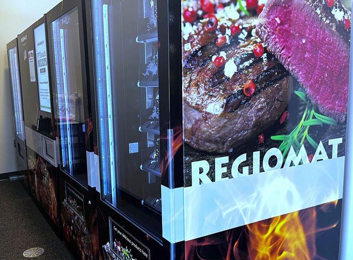 New Technology Meat Vending Machines