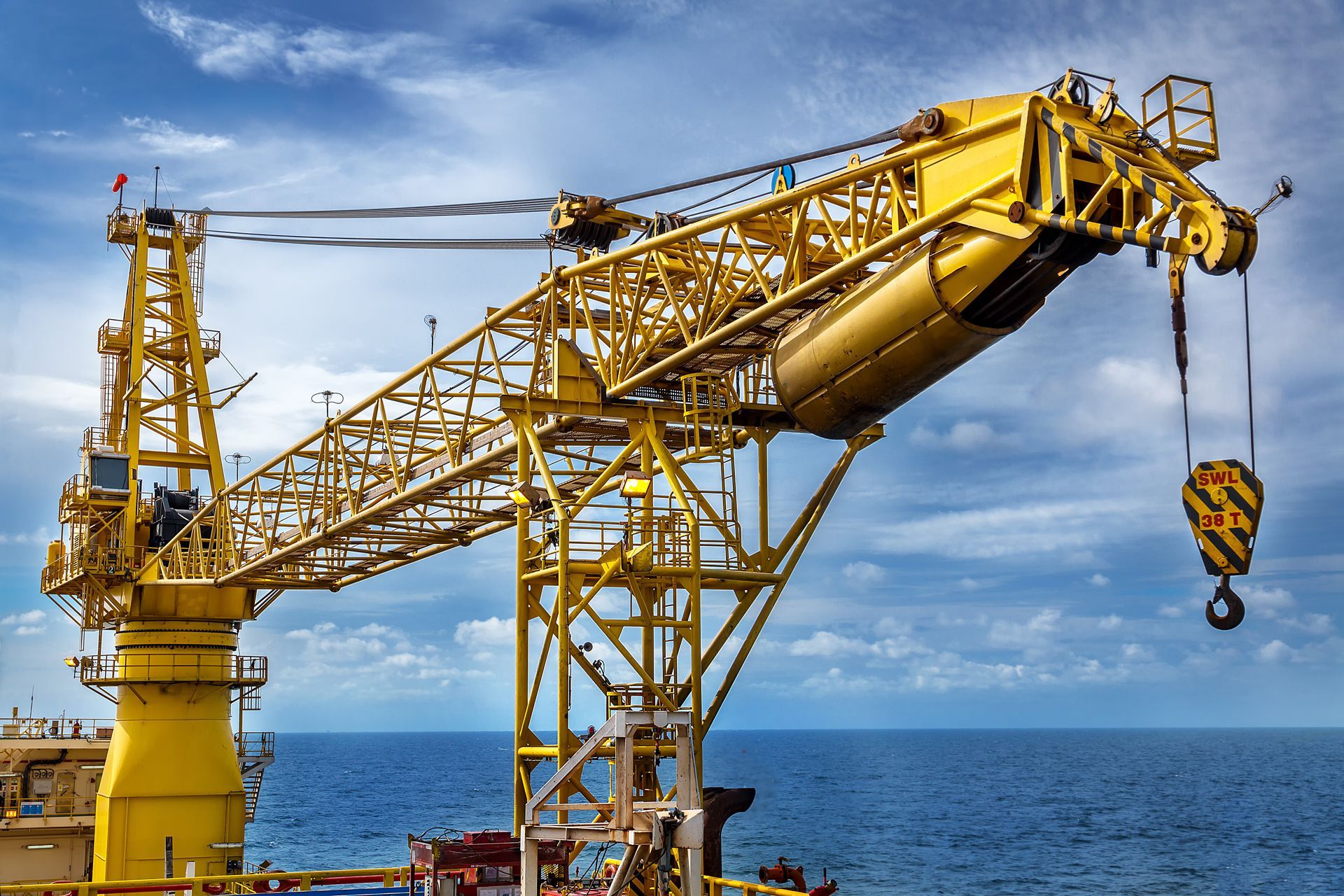 Offshore Pedestal Crane Inspection