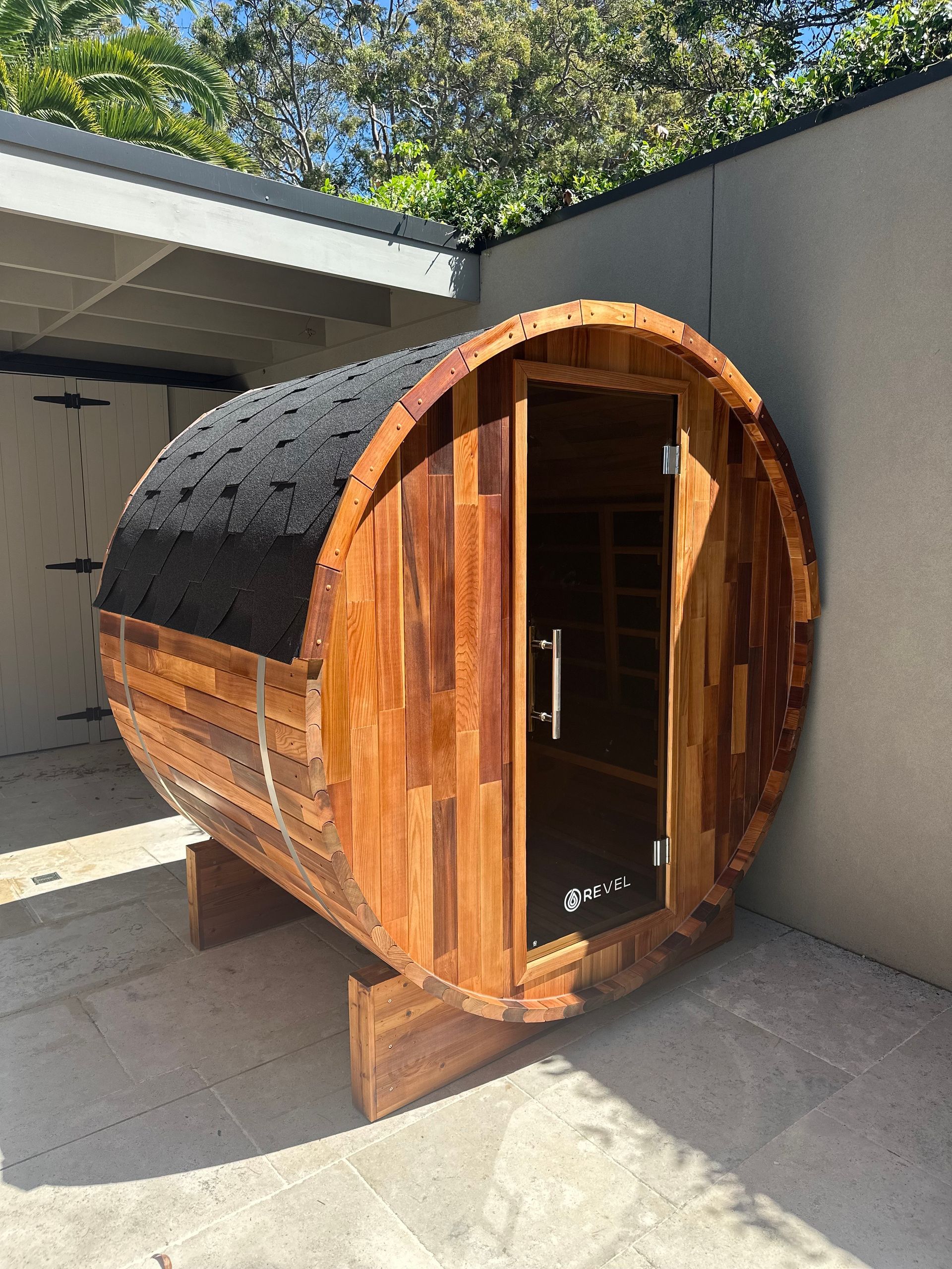 Revel, outdoor Barrel sauna