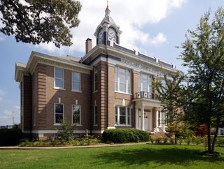 Cleveland County Courthouse — Shelby, NC — Deaton & Biggers, PLLC