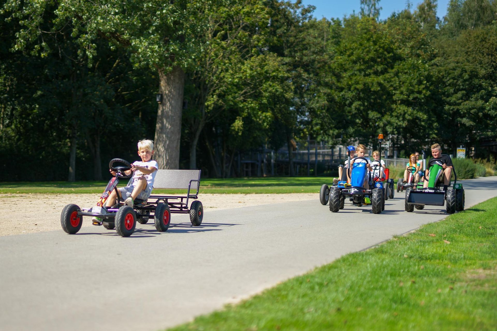 Trailer, Dino-Cars Evers GmbH, Anhänger
