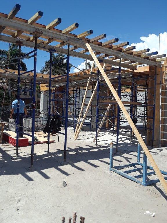 Scaffolding And Wood Materials For Construction — Miami, FL — J & M Scaffolds of Florida