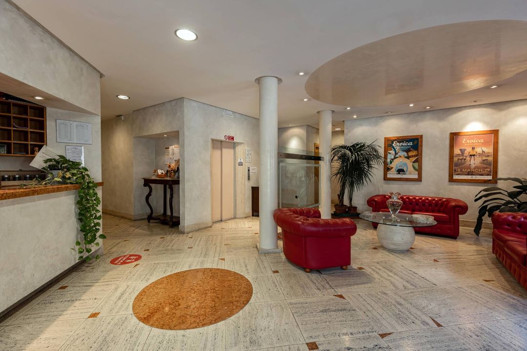 hotel lobby in Buonconvento