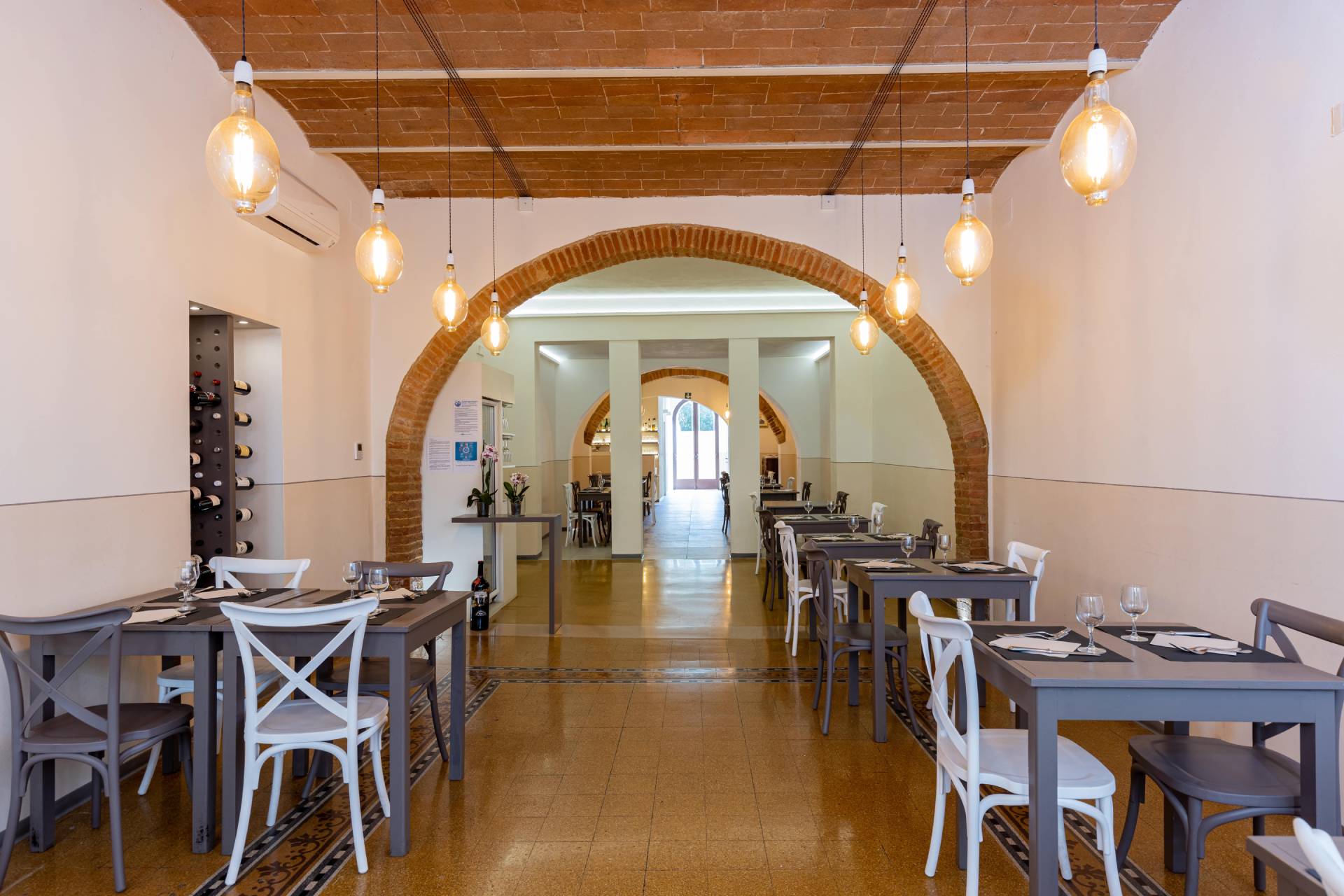 sala interna del ristorante toscano