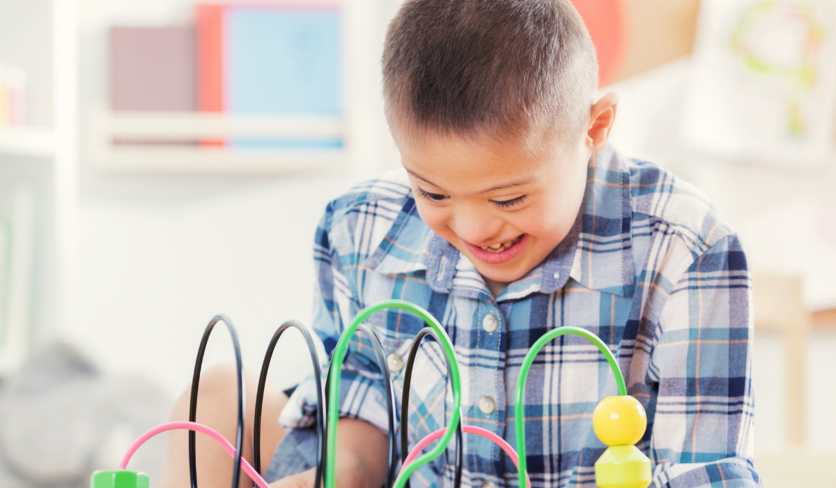 See how ABA therapy supports better behavior and learning in the classroom. 