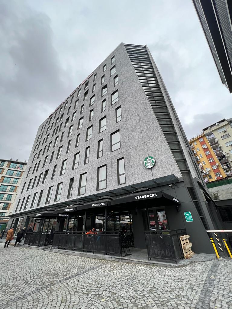 Cher Hotel Beyoğlu, otel girişi
