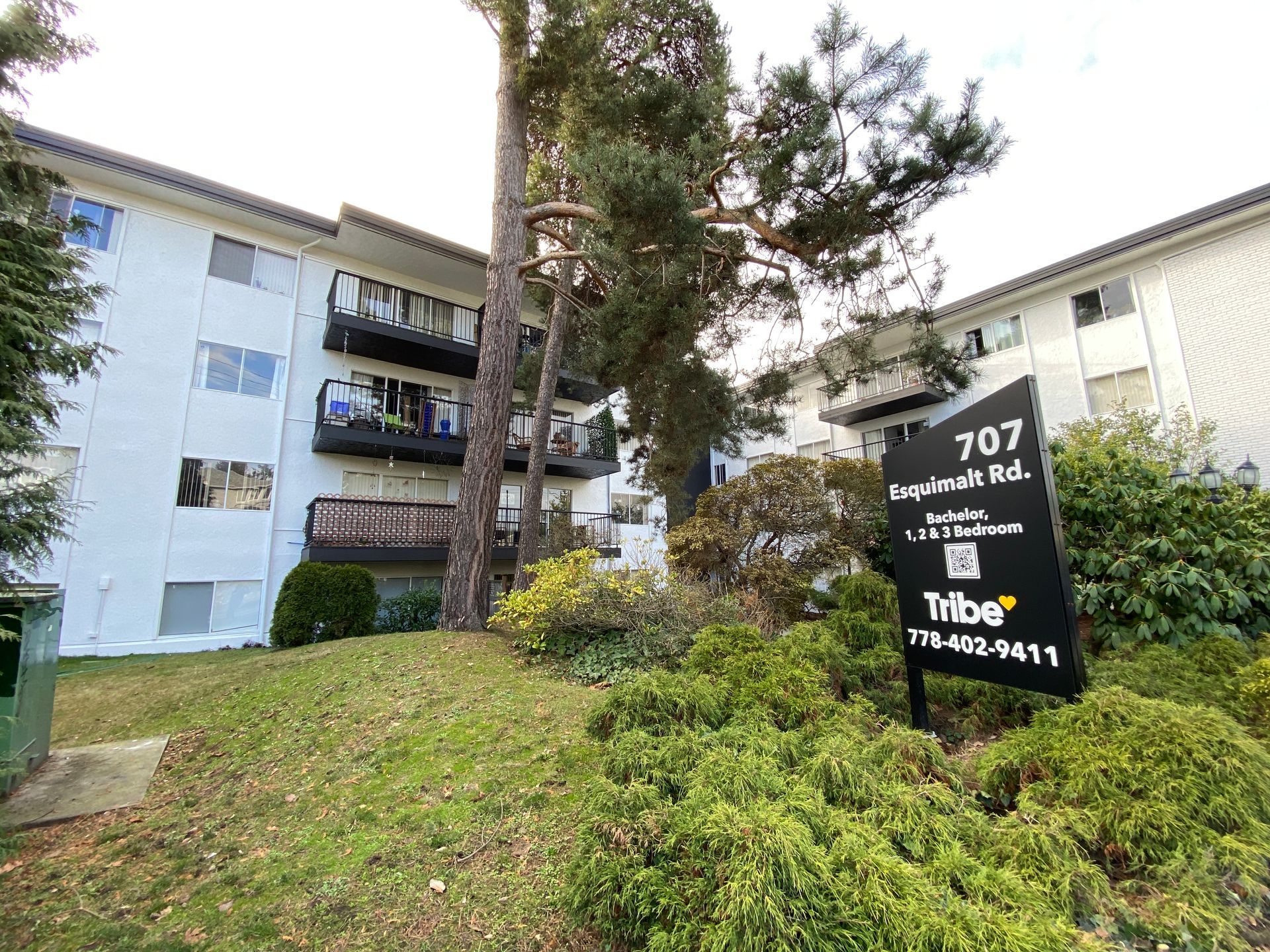 to 707 Esquimalt Road Apartments for Rent Victoria