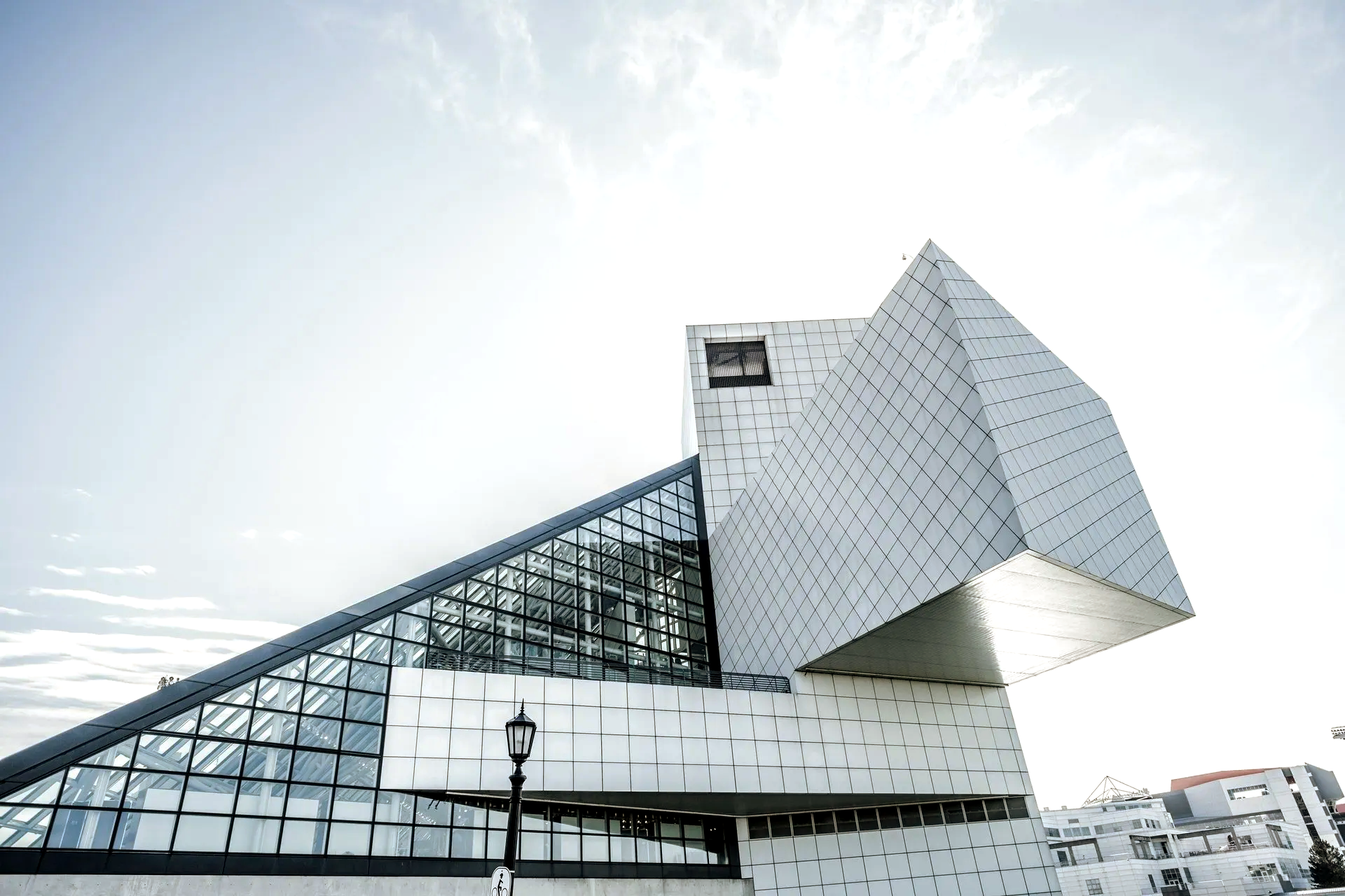 image of a commercial building