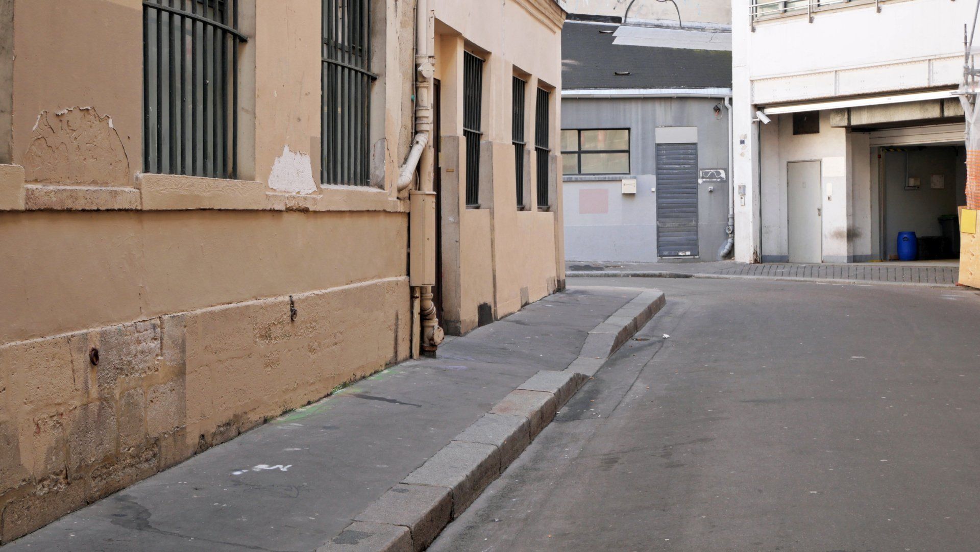 Concrete Sidewalk — San Antonio, TX — Superior Hospice