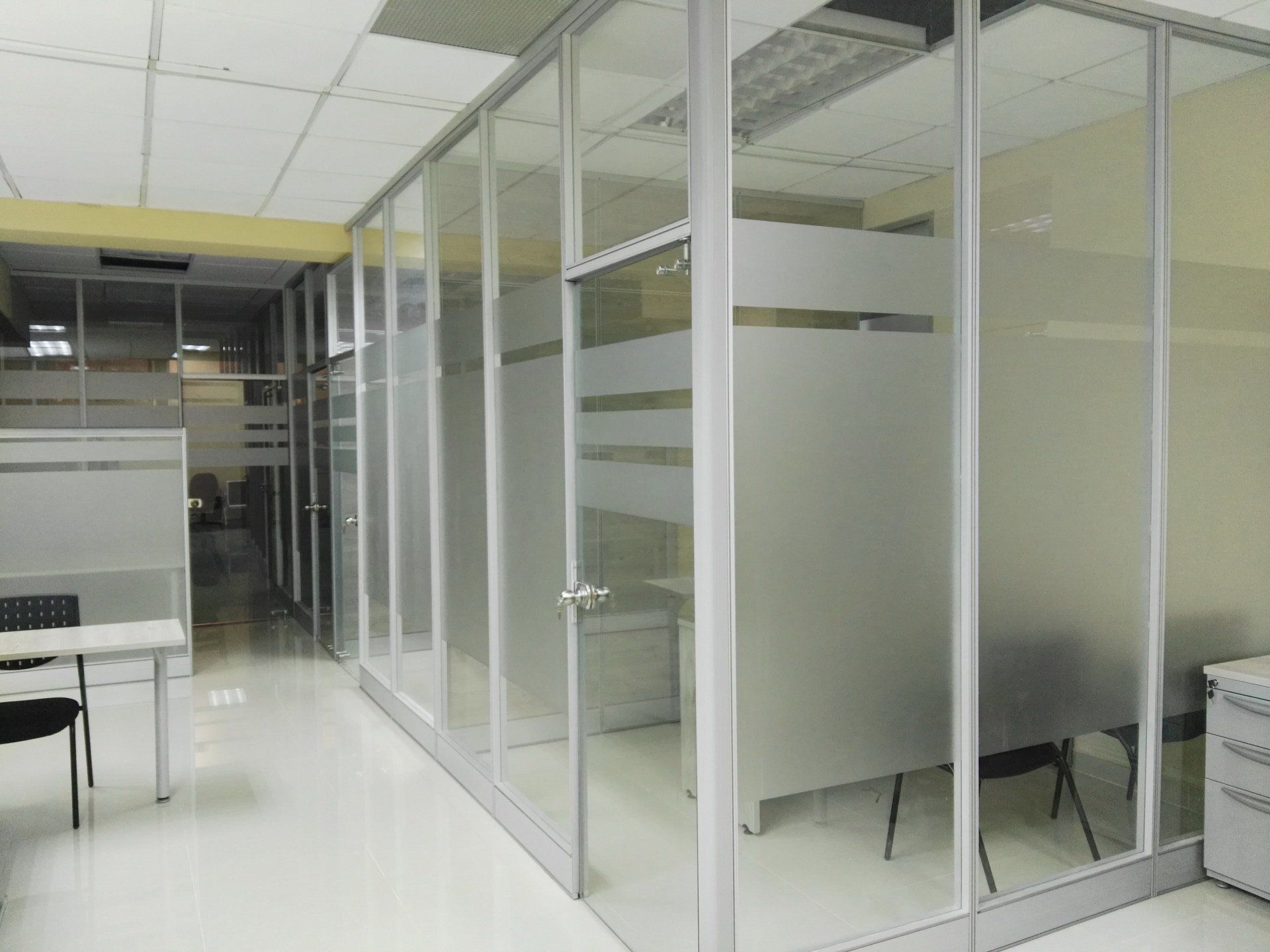 El Mueble Home & Office - Fabricamos divisiones modulares desmontables