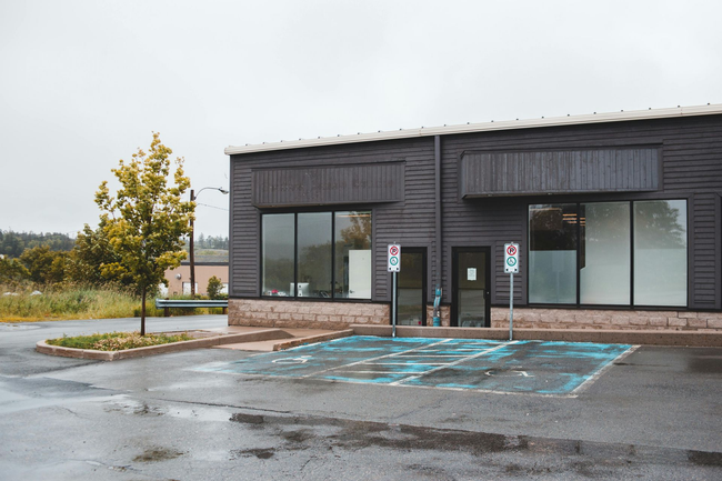 Potterstone steel commercial building under construction in Winnipeg, Manitoba