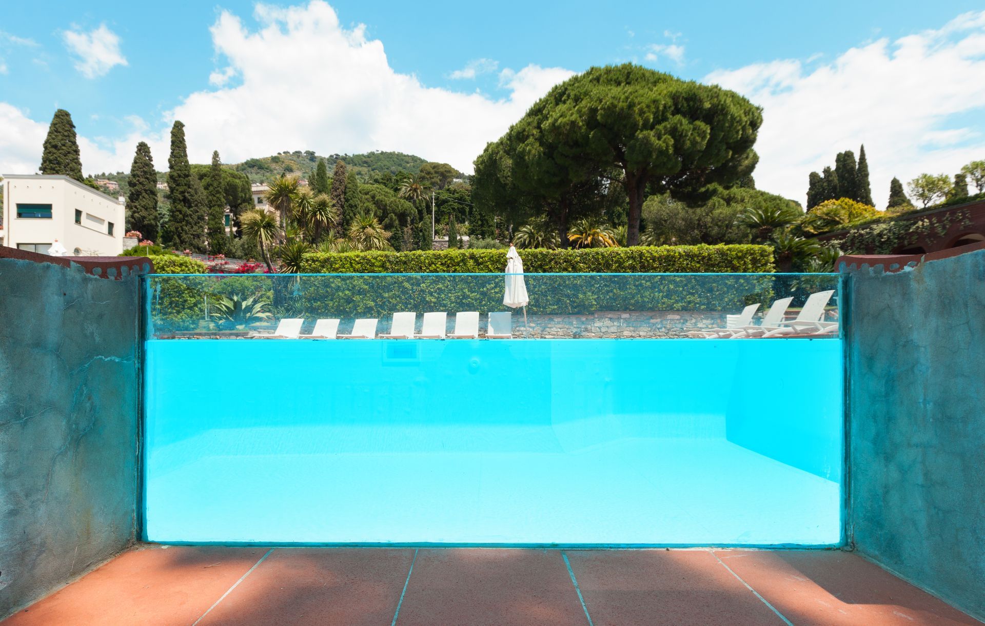 Glass Pool Windows Central Coast | All Glass Balustrading Systems