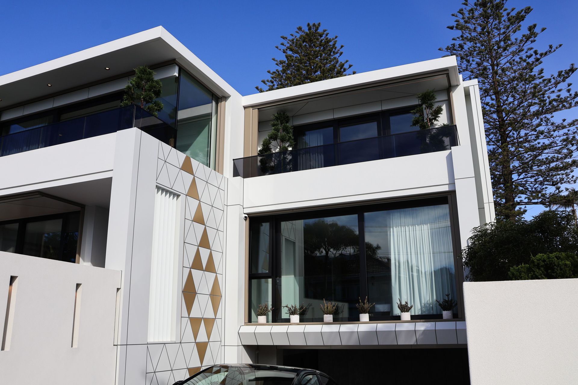 A Large House With Large Windows— All Glass Balustrading Systems in Mosman, NSW
