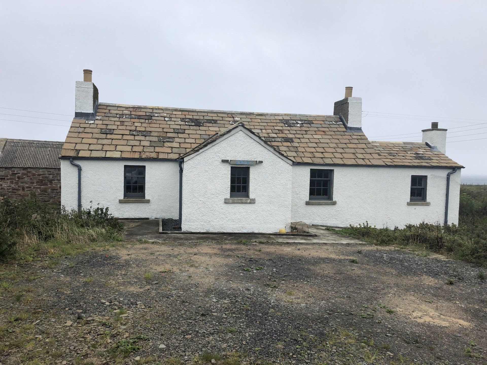 Caithness listed building using reclaimed Caithness slate for roof