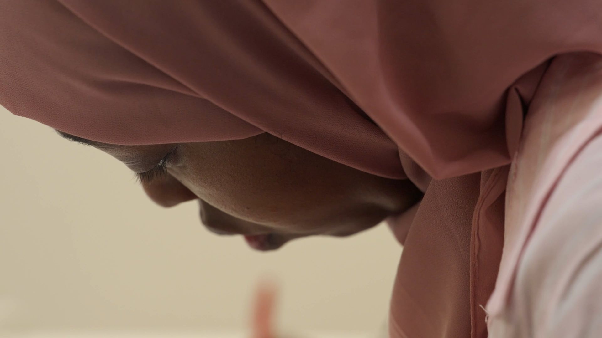 
This course offers a pathway to unwavering self-assurance. Through introspection and practical tool