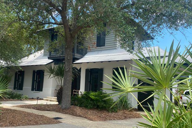 White Exterior Paint — Niceville, FL — Andrew Baker Painting