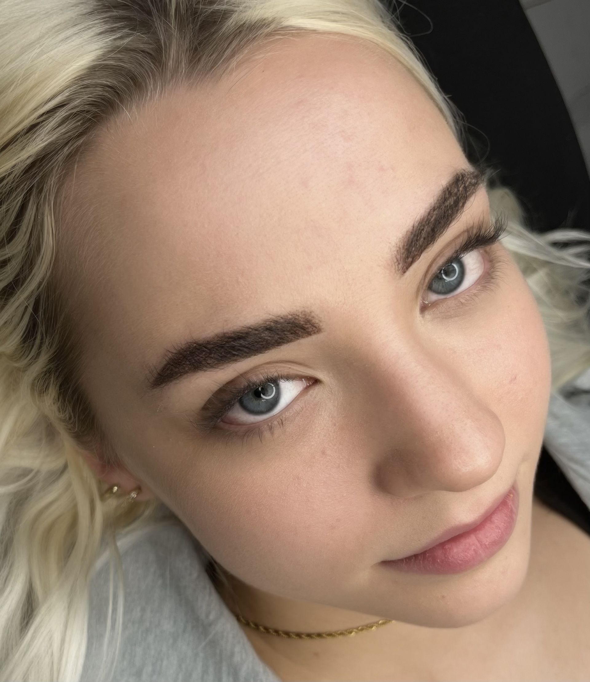 Rebecca Schneeberger Harmony Castle - Permanent Make-up