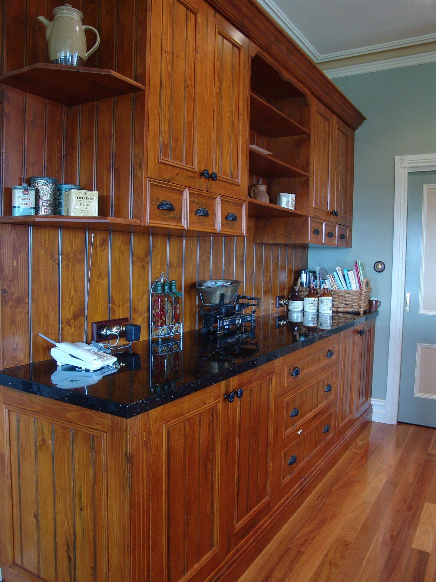 Evolution Kitchens & Cabinets - Timber Kitchen