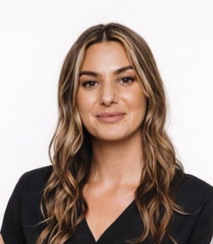 Leanne owner of The Skin Studio