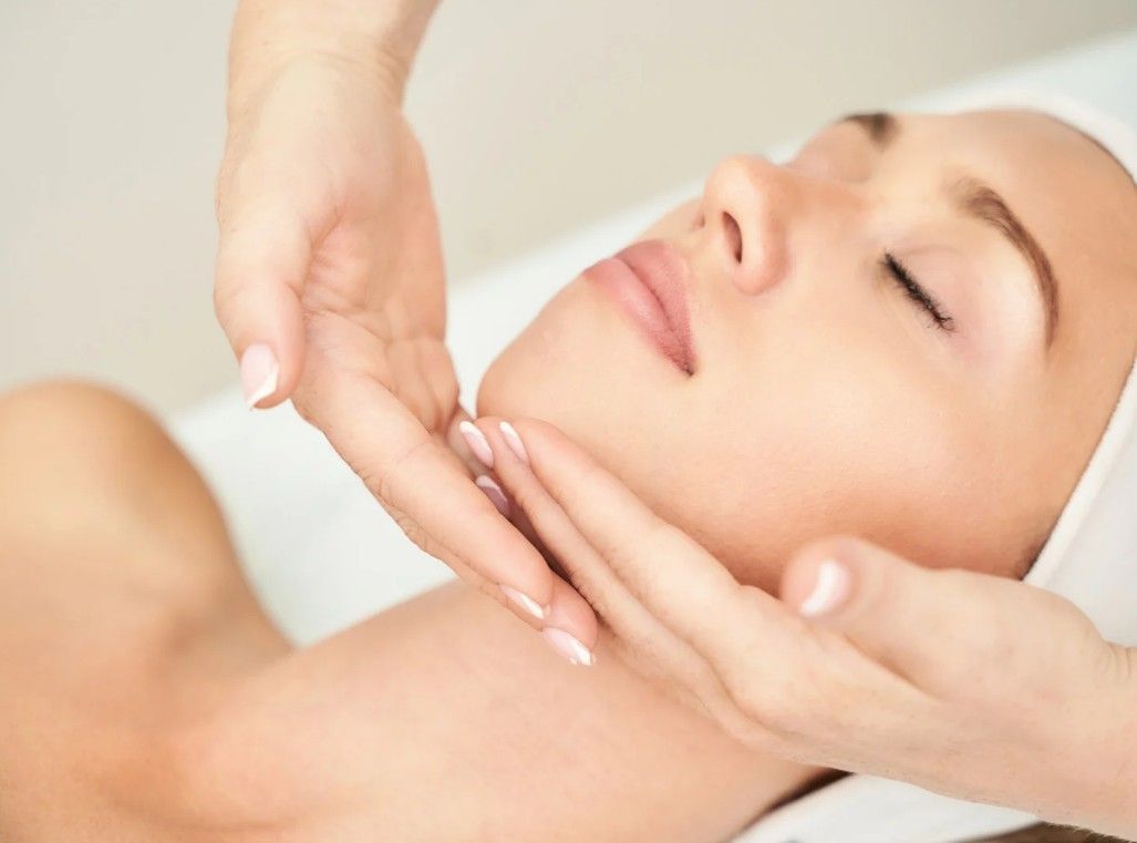 The Skin Clinic performing a lymphatic facial massage at their Nottingham Clinic