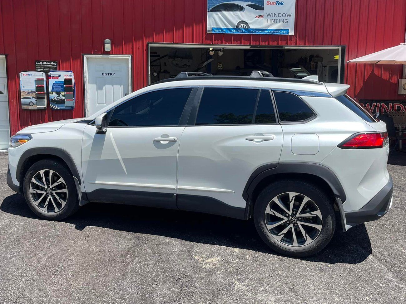 benefits of ceramic tint