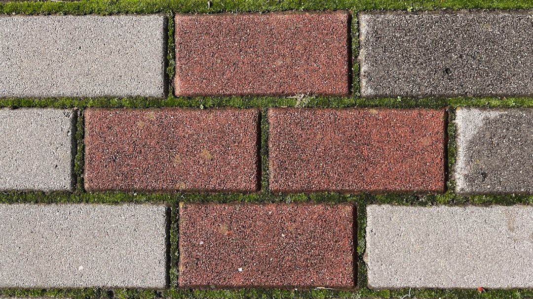 Brick walkway - brick paver patterns for walkways