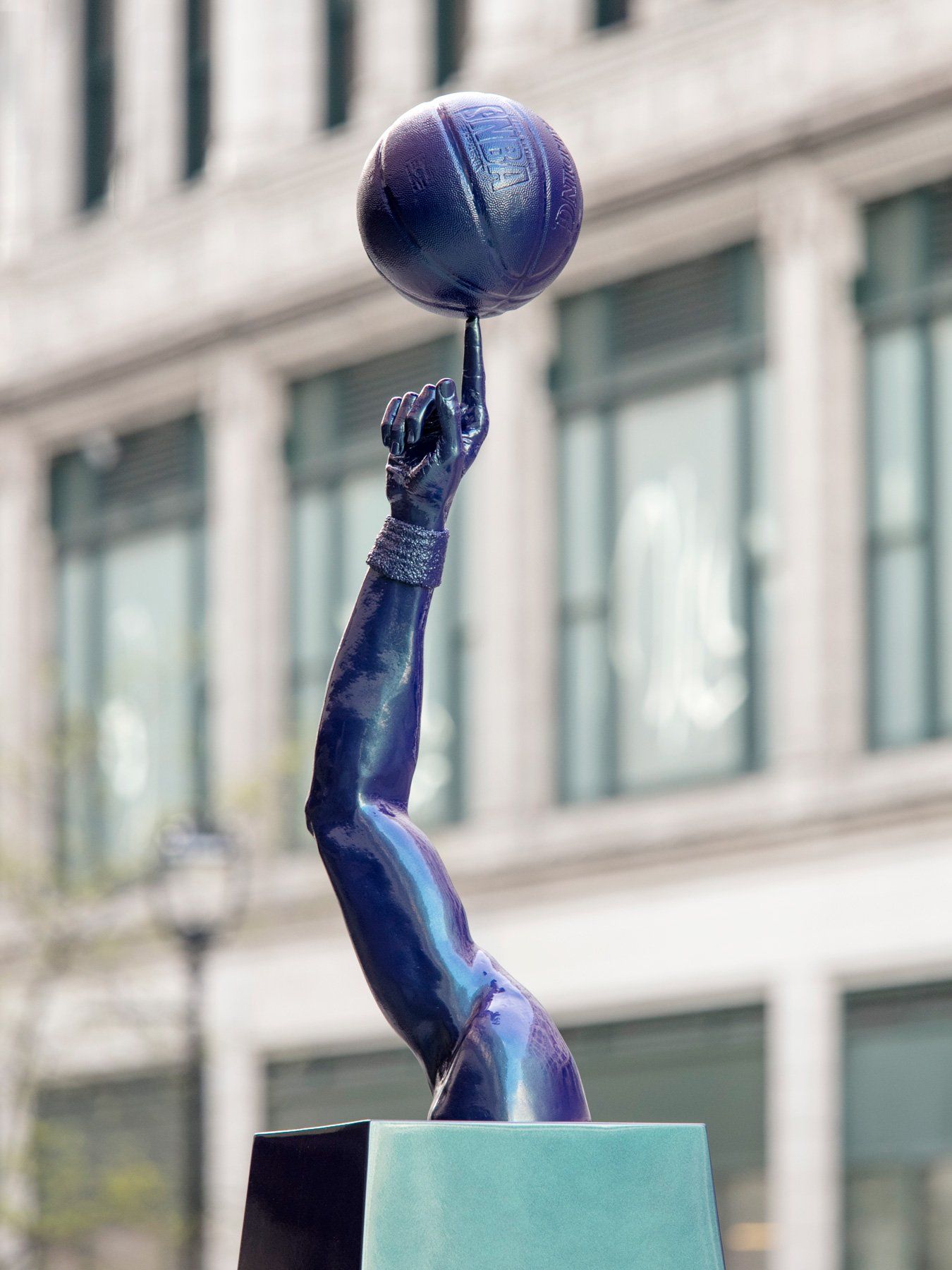 (Detail) Hank Willis Thomas | Liberty | Sculpture Milwaukee 2018
