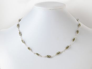 Pea Pod Necklace great gift for those that are grieving
