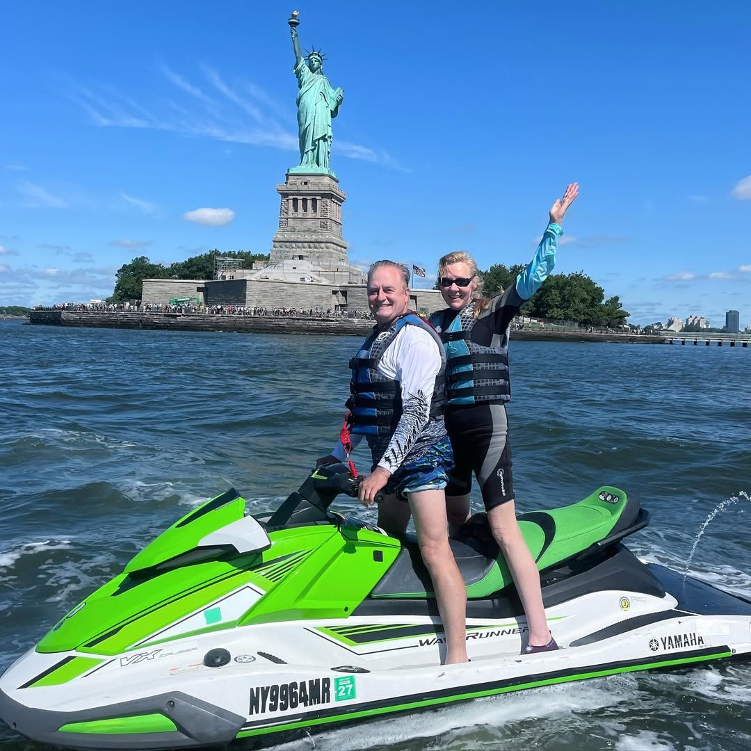 rockawayjetski.com logo