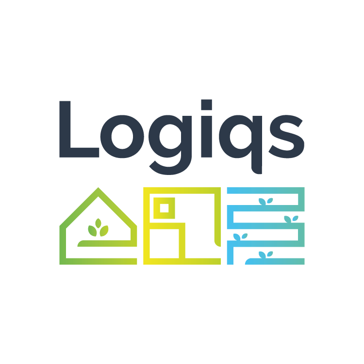 Een logo voor een bedrijf genaamd logias met een huis en bladeren.