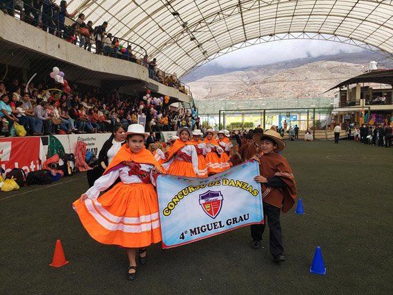 Colegio Particular “Amadeus Mozart”, festidanzas.