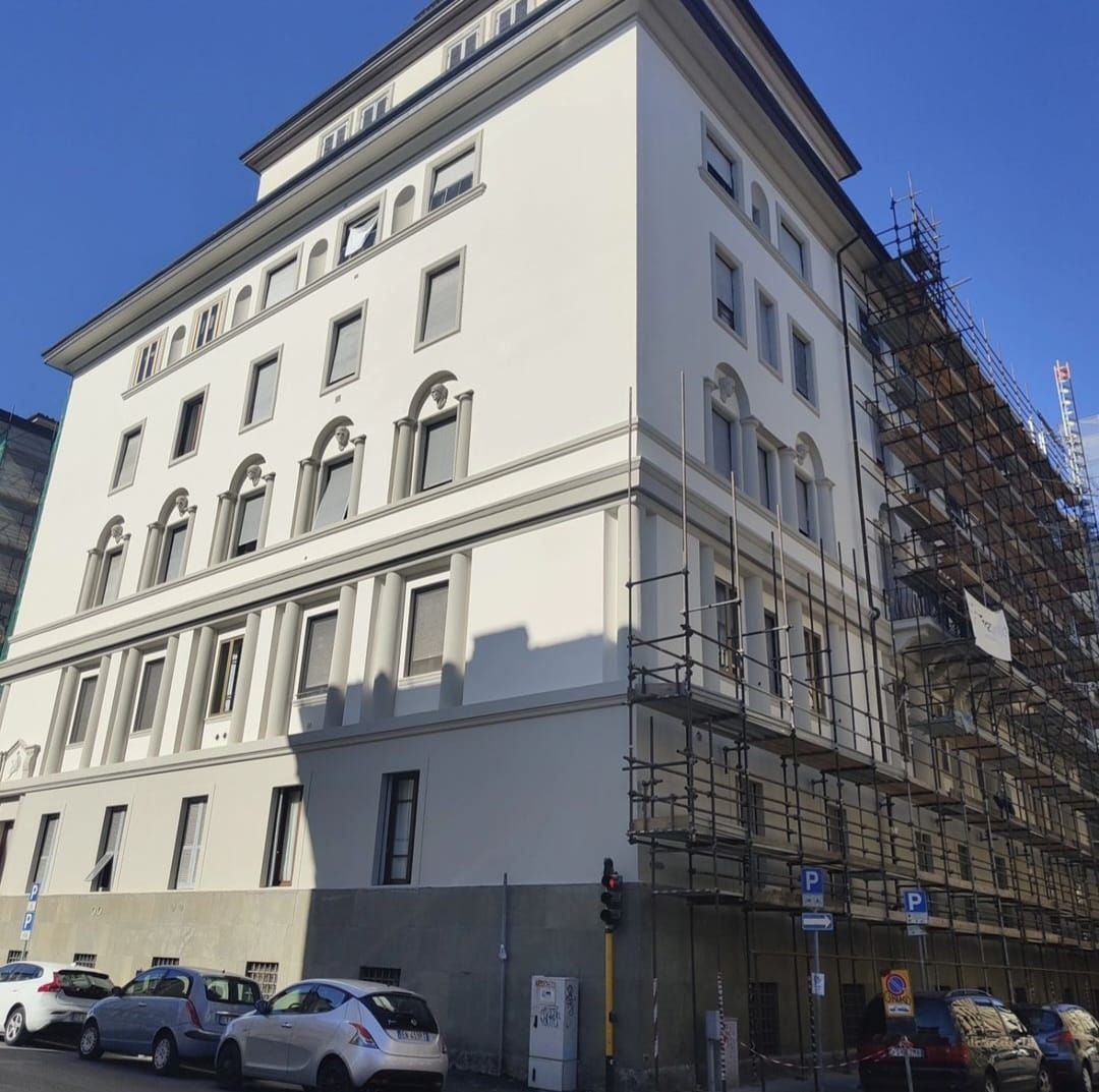 Edil Bullari - posa cappotto esterno a Firenze