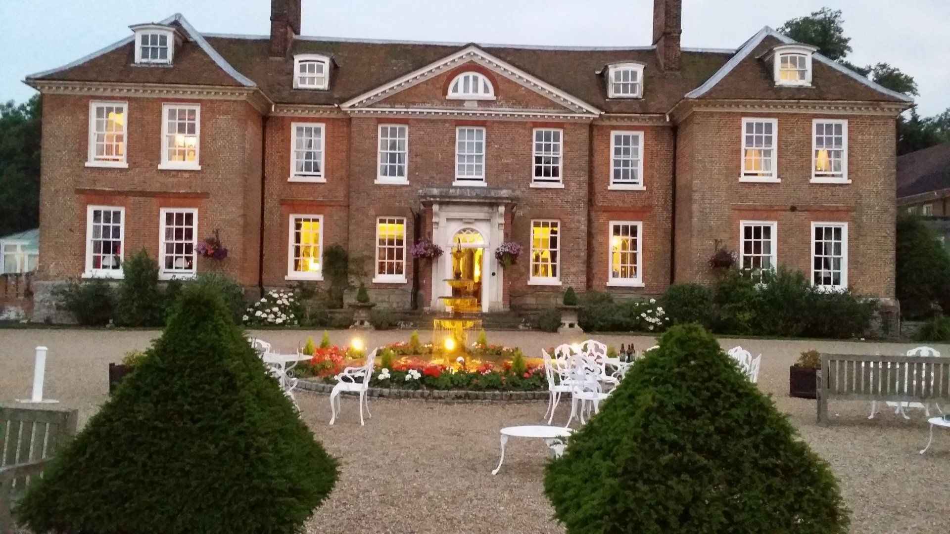 Chilston Park Hotel Weddings. A review by The RockPins live wedding band