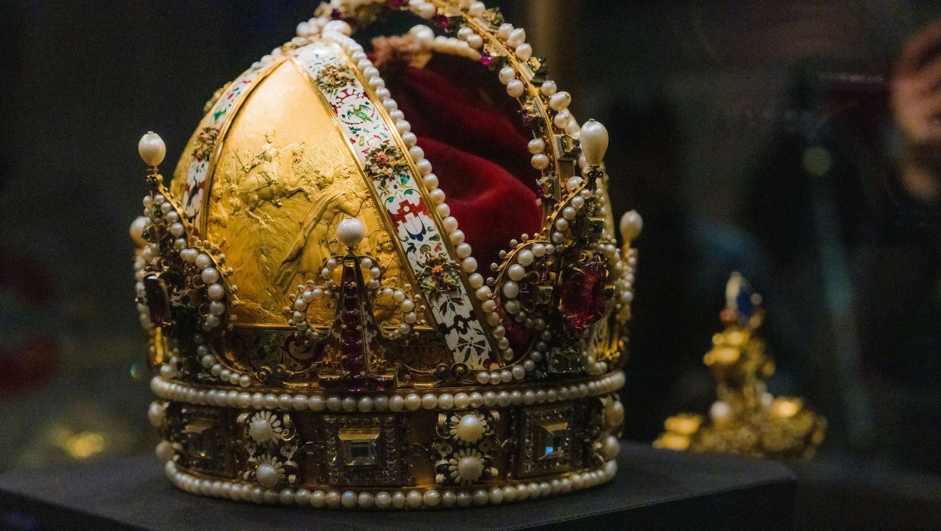 Imperial Crown of the Holy Roman Empire on display at the Imperial Treasury in Hofburg Palace Vienna