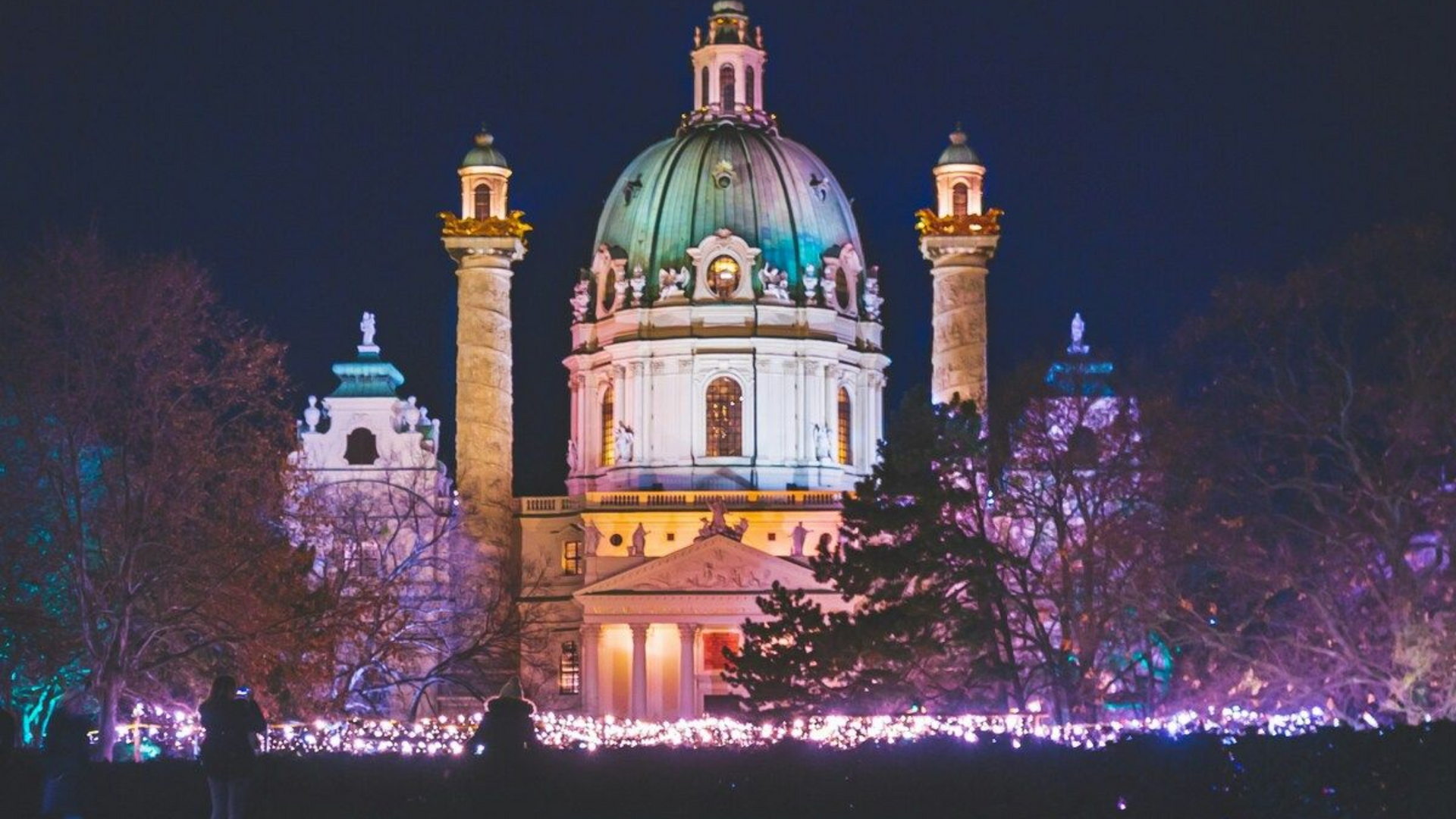 Art Advent on Karlsplatz