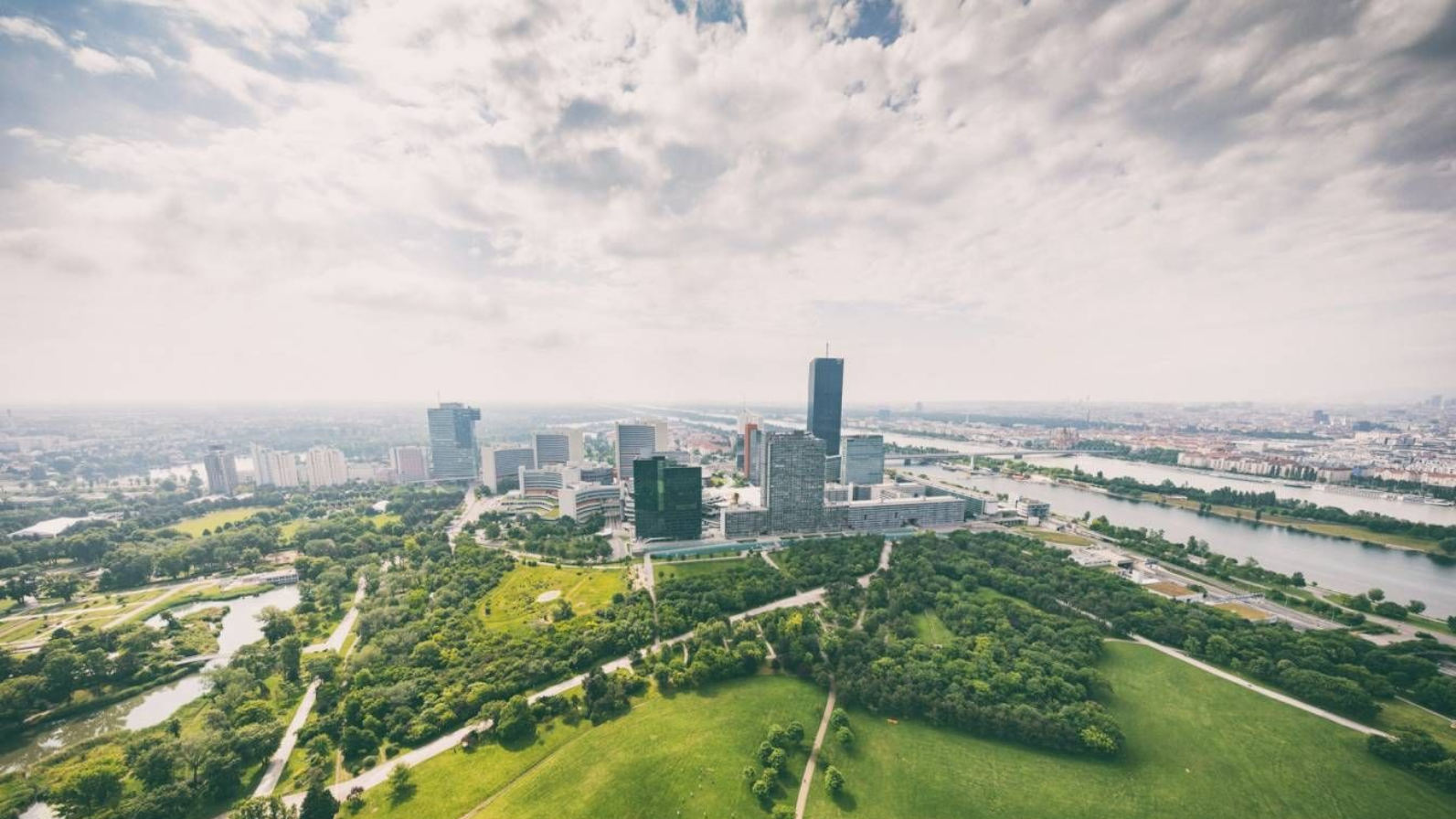 Panoramic winter view of Vienna from Danube Tower