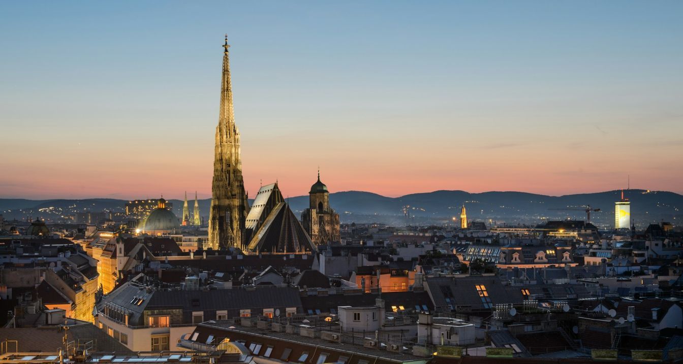 Vienna skyline at sunset with St. Stephen’s Cathedral – First time in Vienna travel guide