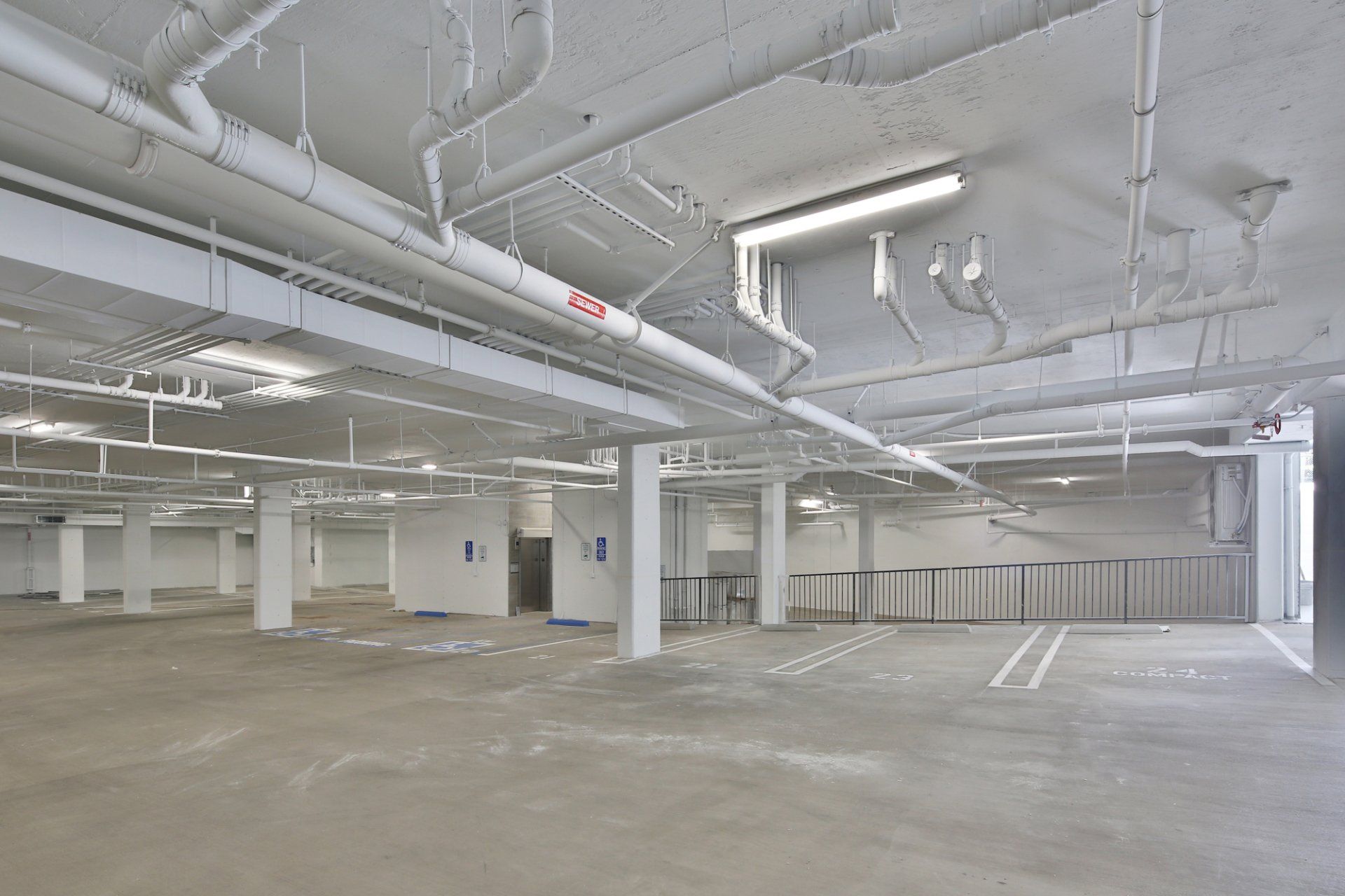 837 Harvard Interior