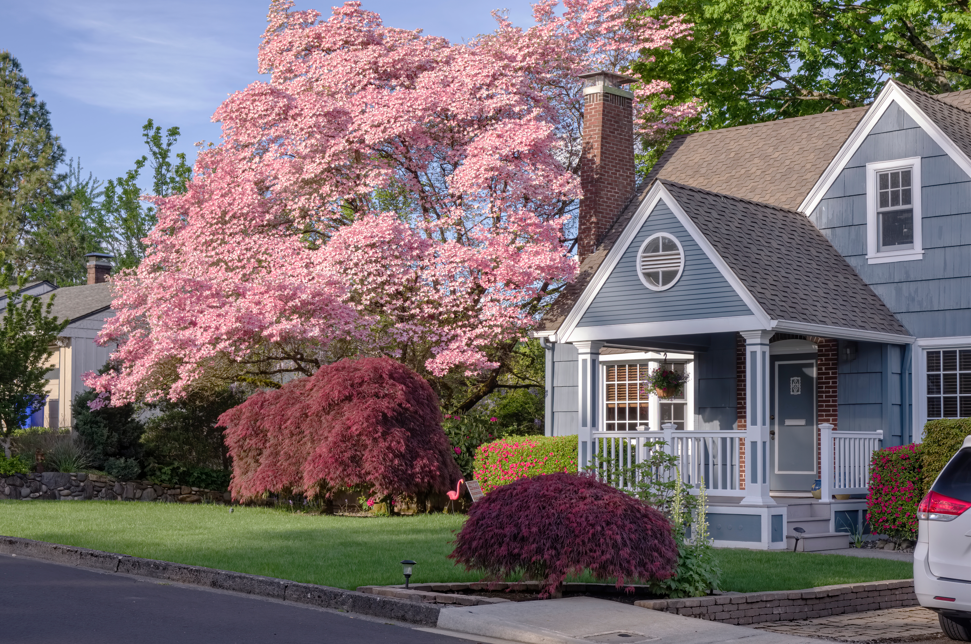 Exterior home painting service in Astoria, OR