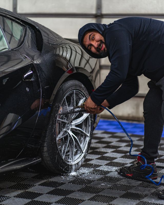 Tar Removal on Car - SuperClean