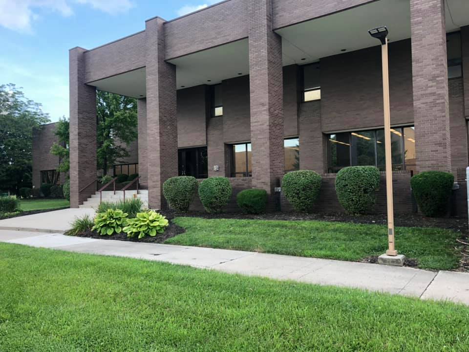 Big House — Fairborn, Ohio — Smith’s Lawn & Landscaping